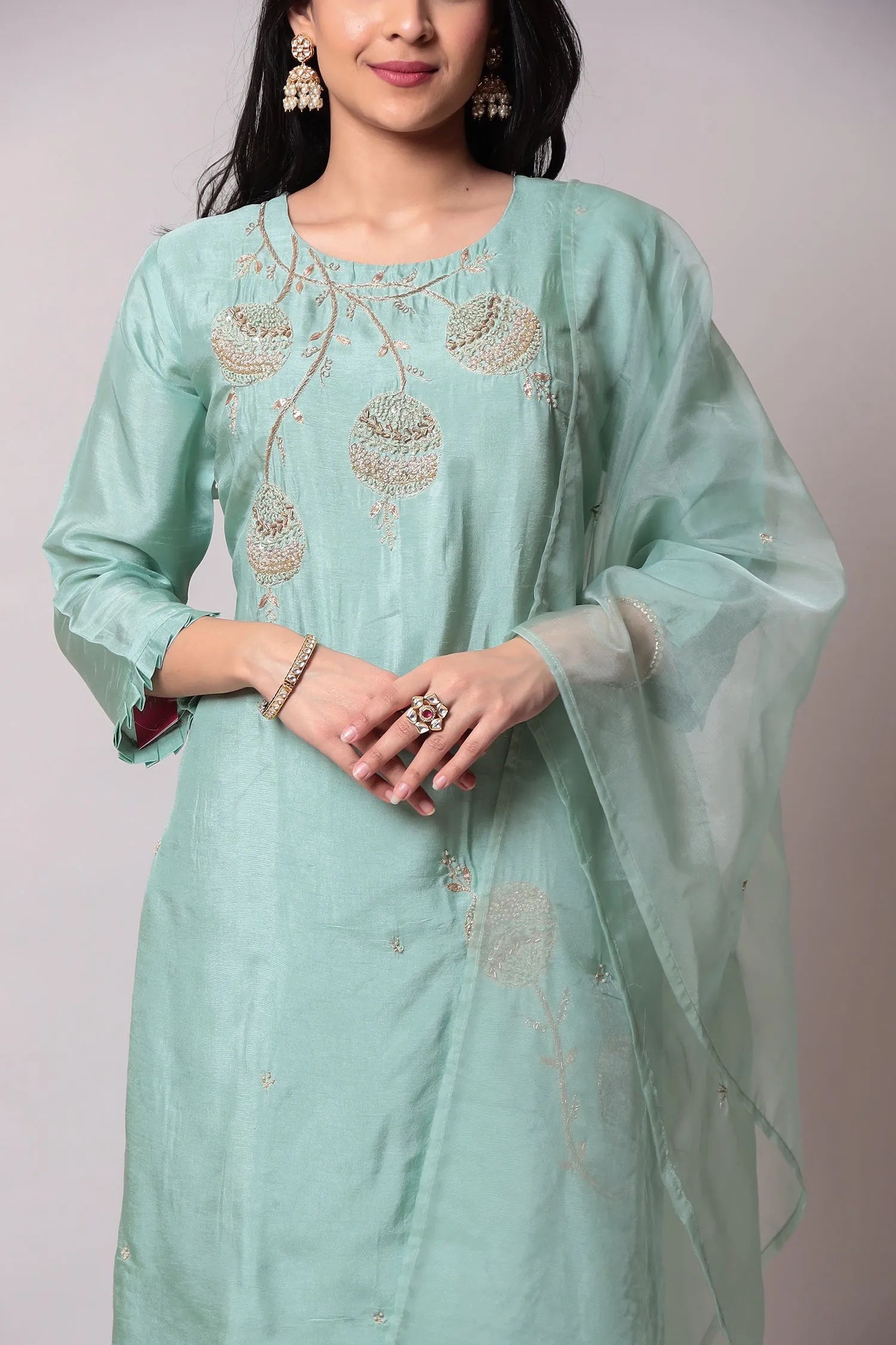 Cotton Kurta with Pearl, Thread work.