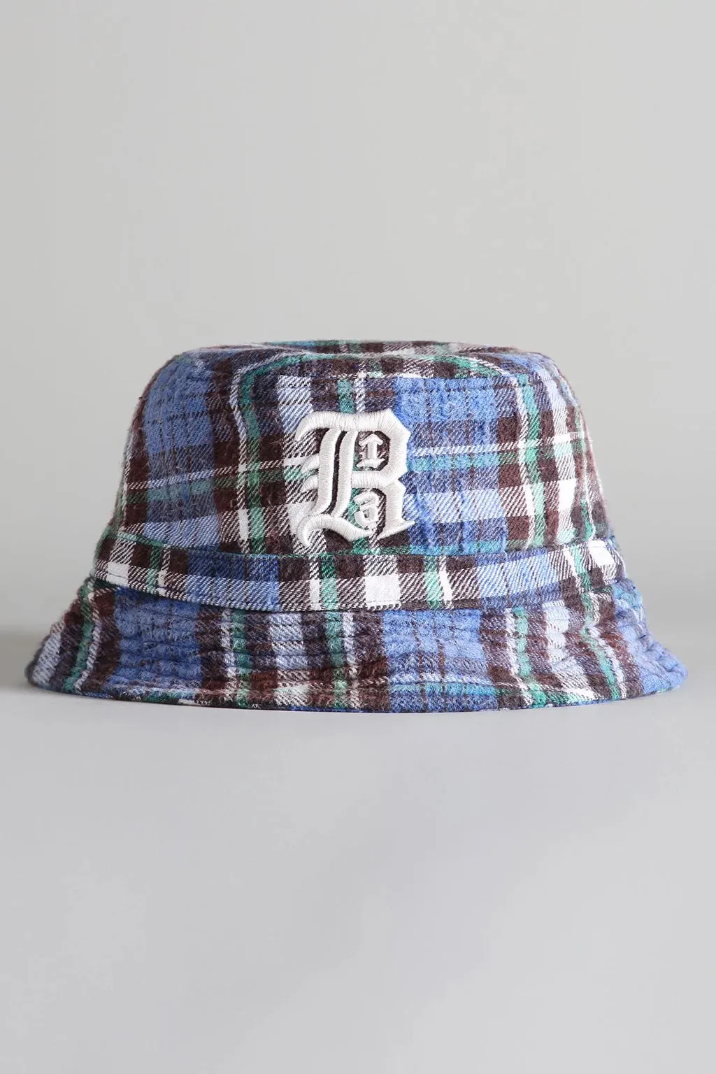 DOUBLE LAYER BUCKET HAT IN GREEN AND BLUE PLAID