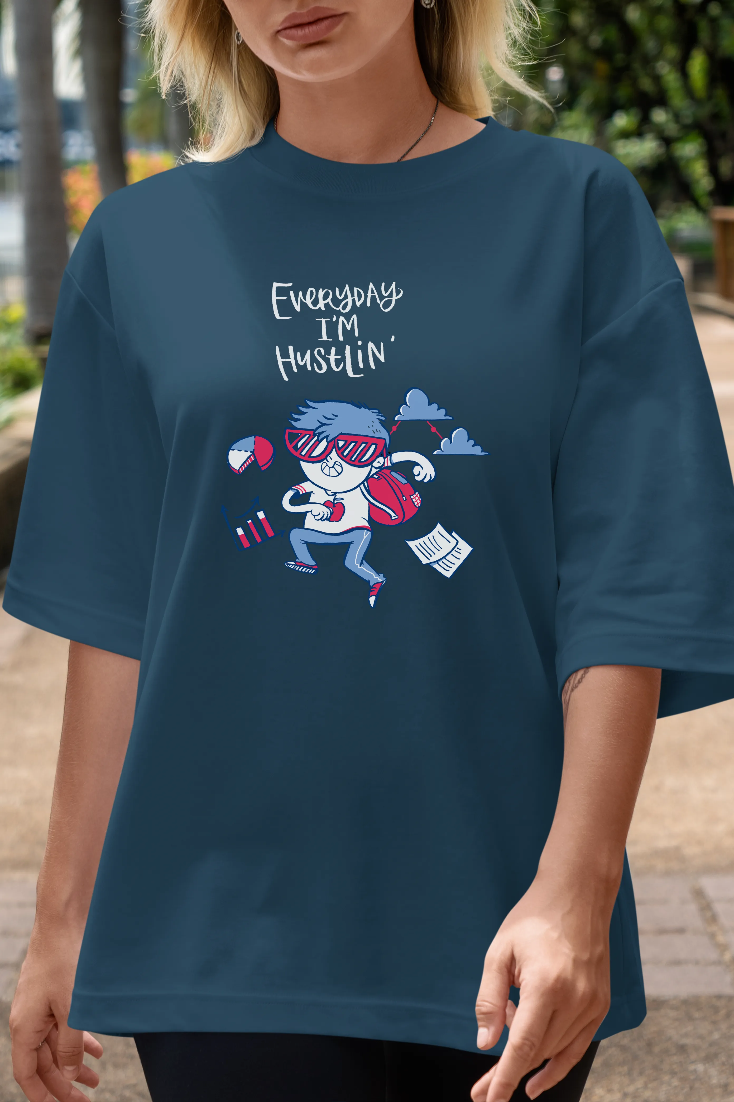 Hustling Oversized T-shirt