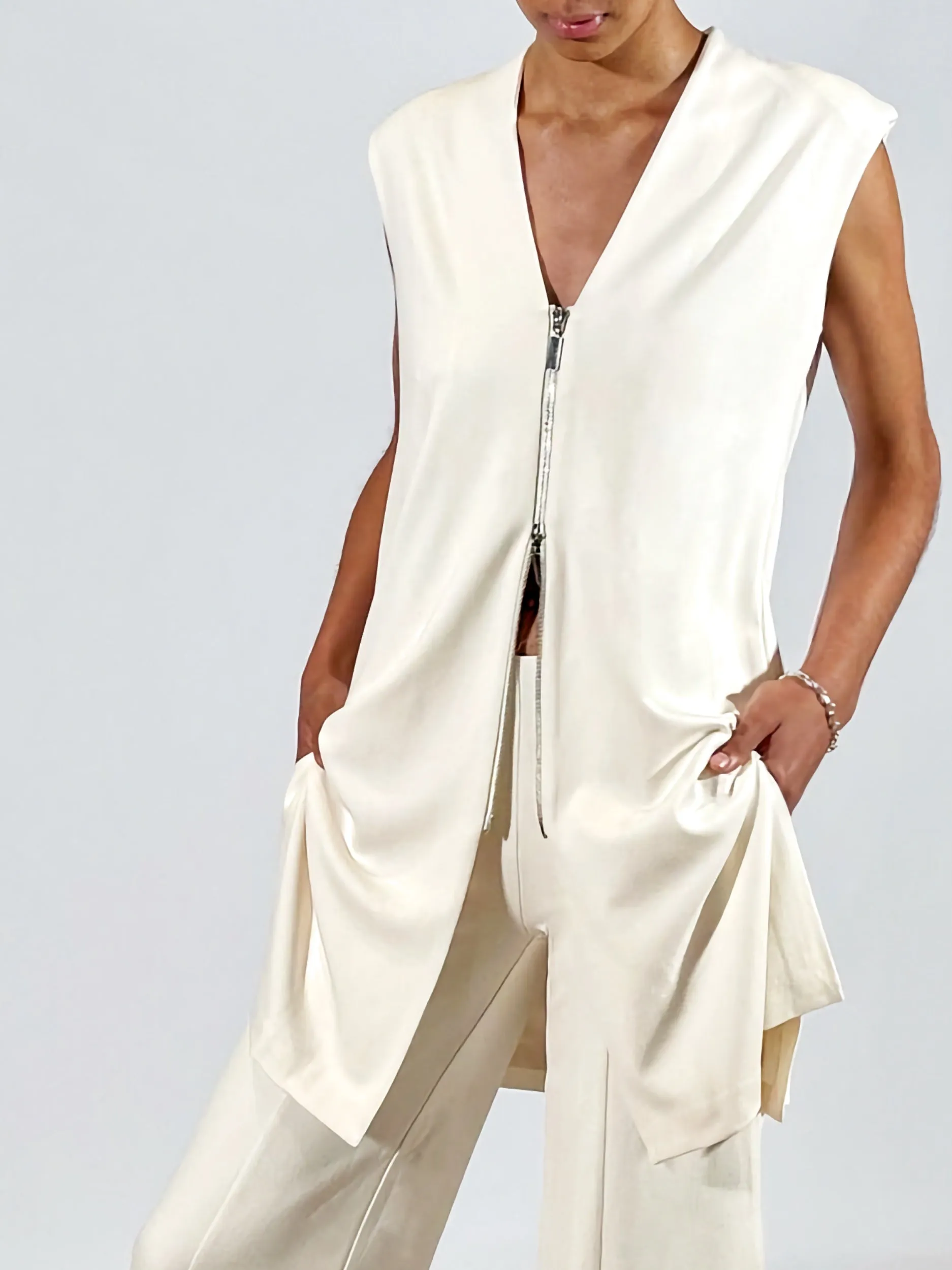 Long Ponte Vest with 2-Way Zip - The Thames